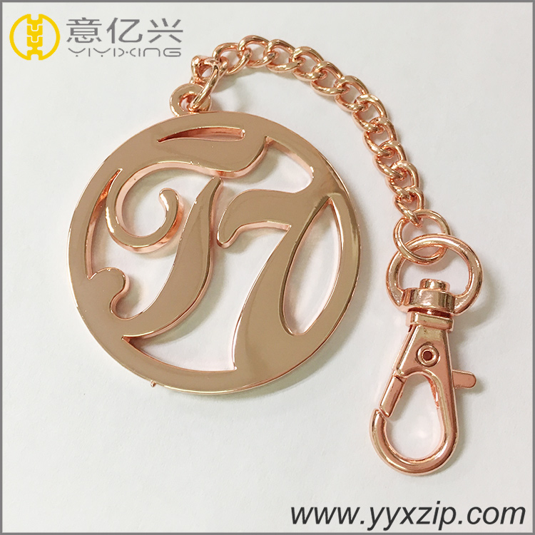 Metal letter name logo keychain polished copper rose gold color advertising keyc