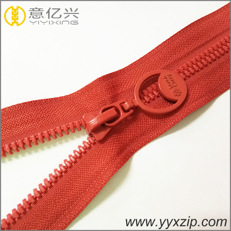 #5 fashion design plastic zipper red teeth and tape plated zipper for decorative