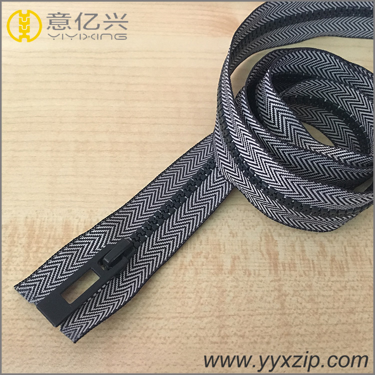 no.5 cheap decorative resin plastic zipper