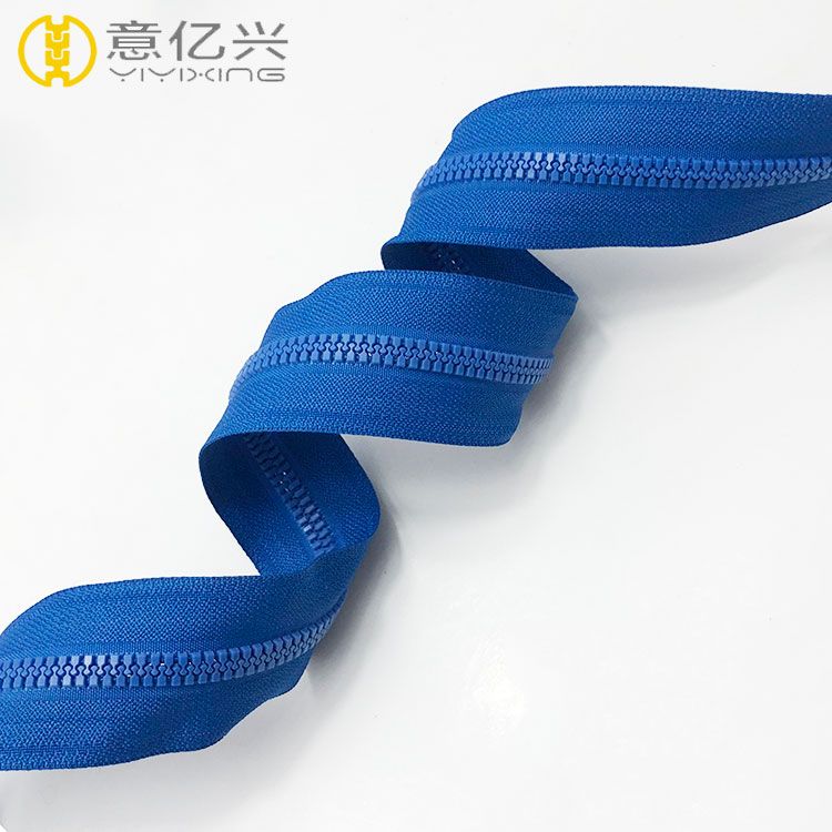 Factory directly resin zipper, chunky plastic zips, plastic finished ...